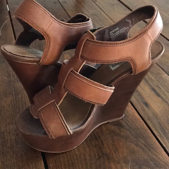 Steve Madden brown leather wedges size 8 - Picture 1 of 4